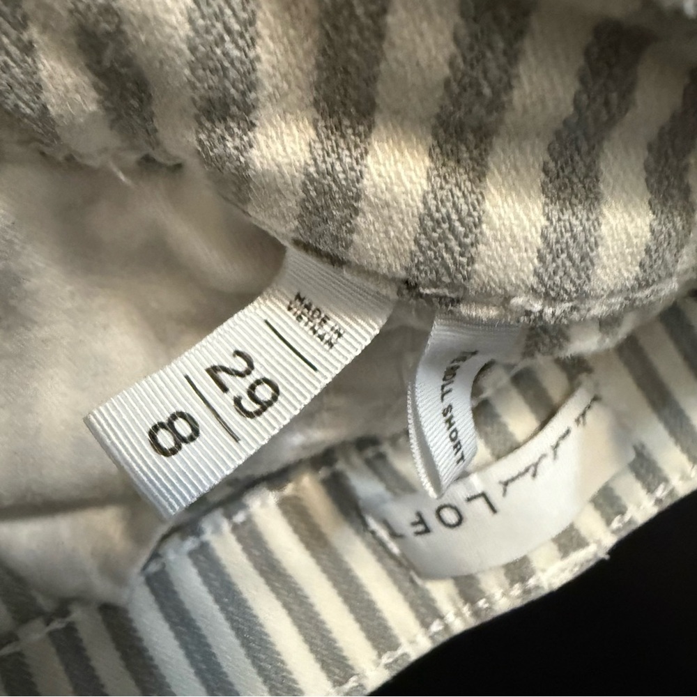 LOFT Classic Gray and Cream Striped Fabric shorts - Picture 4 of 9